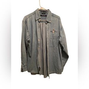 Devon & Jones Durango Denin Cape May button down. Size L. Good condition